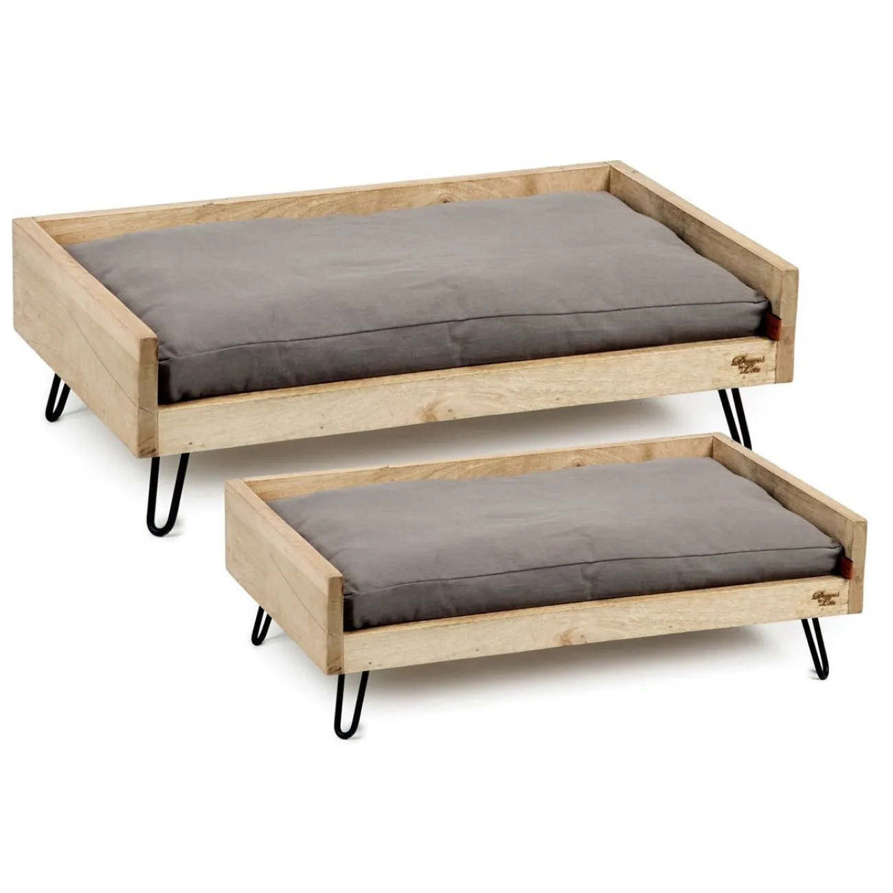 Designed By Lotte Designed By Lotte Katzenzubehör | Hundeschlafplätze- Holzbett für Hunde Turana braun